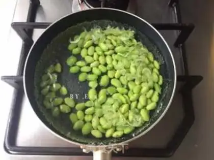 Make Bean fried meat step 2