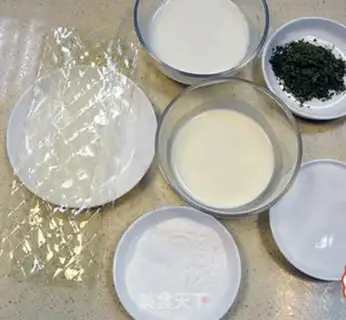 Make Tea and cream step 1