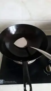 Make Tomato egg cover cooking step 1