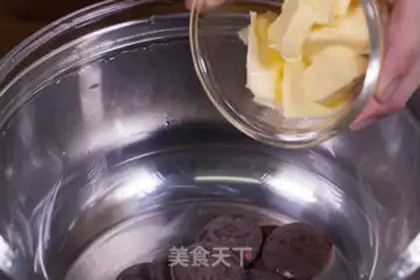 Make Chocolate mashed cake step 1