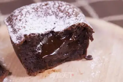 Make Chocolate mashed cake step 7
