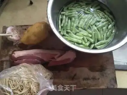 Make Five-flower noodles step 0