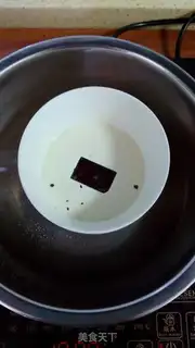 Make Chocolate noodle cake step 15