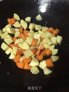 Make Potato curry chicken wings step 2