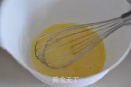 Make Egg-based muffins step 2