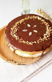 Make Chocolate noodle cake step 20