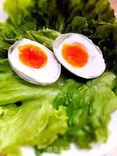 Make A duck egg step 7