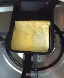 Make Egg rolls step 4