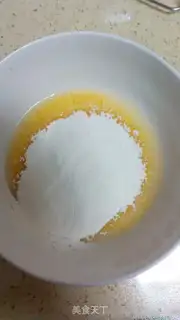 Make Almond honey cake step 5
