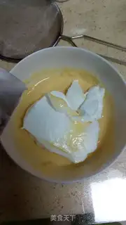 Make Almond honey cake step 7