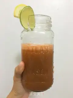 Make Lemon cucumber carrot honey juice step 3