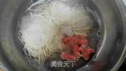 Make Spicy noodles step 2