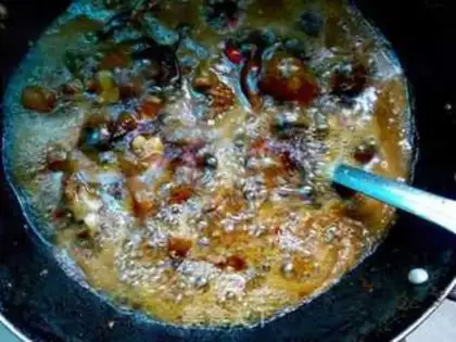 Make Red burning pig hoof step 1