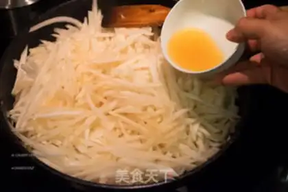 Make Spicy winter charms step 6