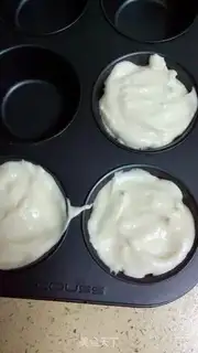 Make Almond honey cake step 11