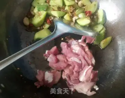 Make cucumber sauerkraut step 5