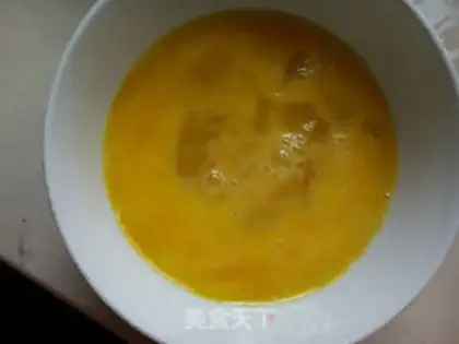 Make Pumpkin fried eggs step 0