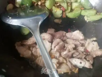 Make cucumber sauerkraut step 6