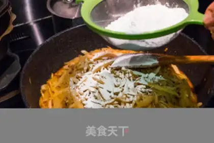 Make Spicy winter charms step 13