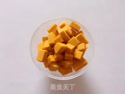 Make Little tiger pumpkin toast step 0