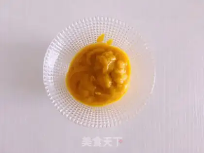 Make Little tiger pumpkin toast step 1