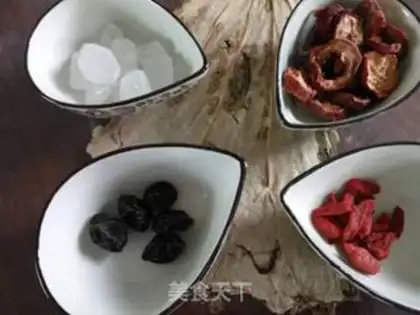 Make Sour plum soup step 0
