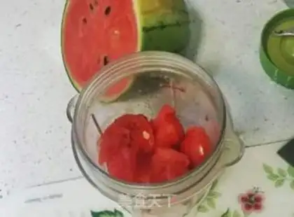 Make A watermelon yogurt step 0