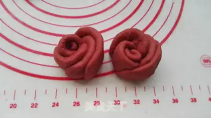 Make Red rose bread step 13
