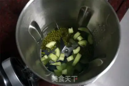 Make cucumber green soy step 2