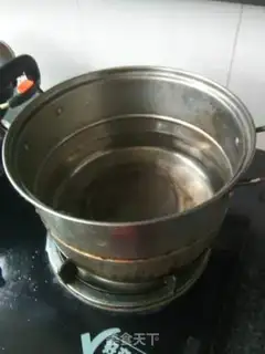 Make Crust soup step 1