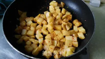 Make Spicy potatoes step 8