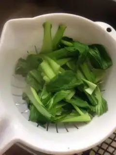 Make Garlic green step 1
