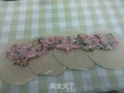 Make Rose dumplings step 1