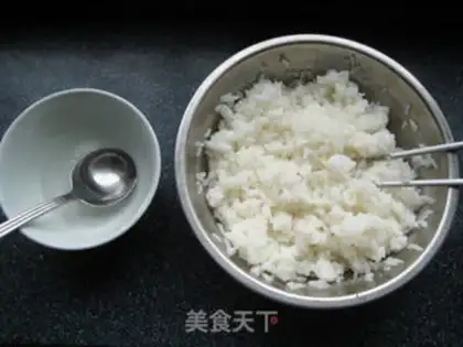 Make Butter and ham sushi step 2