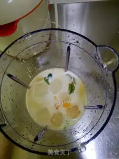 Make Mango mint milkshake step 2