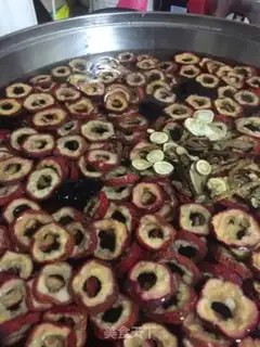 Make Sour plum soup step 1