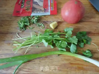 Make Tomato beef noodles step 0