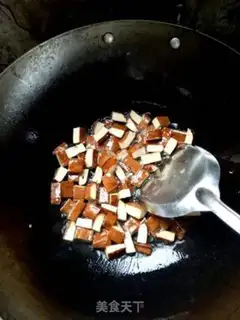 Make Sour sauce and tofu dry step 1