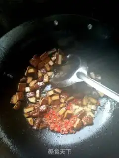 Make Sour sauce and tofu dry step 2