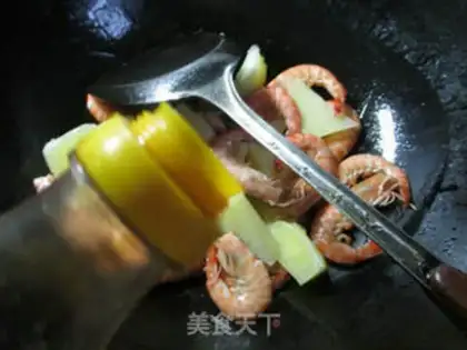 Make Potato-cracked shrimp step 5