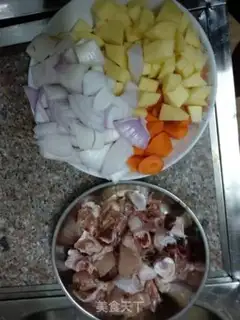 Make Delicious curry step 1