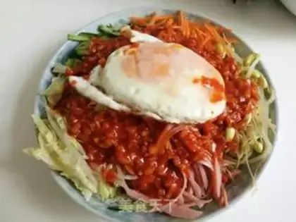 Make Korean chili with cold noodles step 7