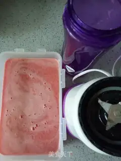 Make Watermelon sandy ice step 1