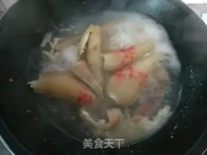 Make Fried pig skin step 1