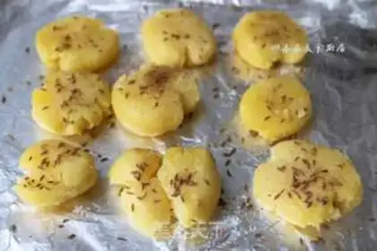 Make Scorched potatoes step 5