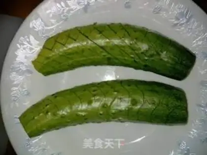 Make Spicy cucumbers step 0