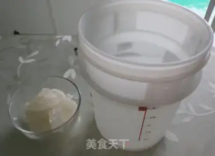 Make Hammelon fresh yeast step 1