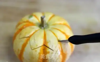 Make Pumpkin step 1