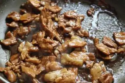 Make Pepper onion fried meat step 6
