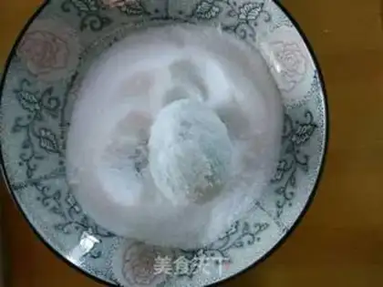 Make A duck egg step 3